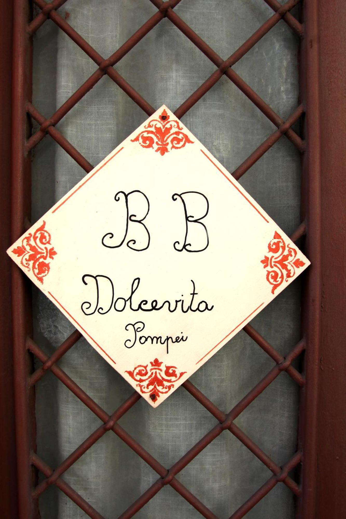 B&B Dolcevita ปอมเปอี ภายนอก รูปภาพ